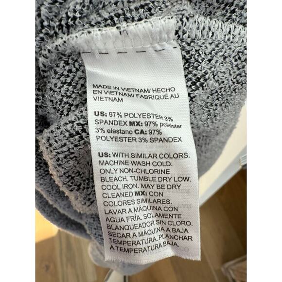 Chico’s Black and White Houndstooth Cowl‎ Neck Tunic Sweater Large - Picture 6 of 7